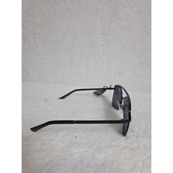 Quay Australia Vivienne Sunglasses Unisex Black Aviator Metal Tinted‎ Shades main image 6